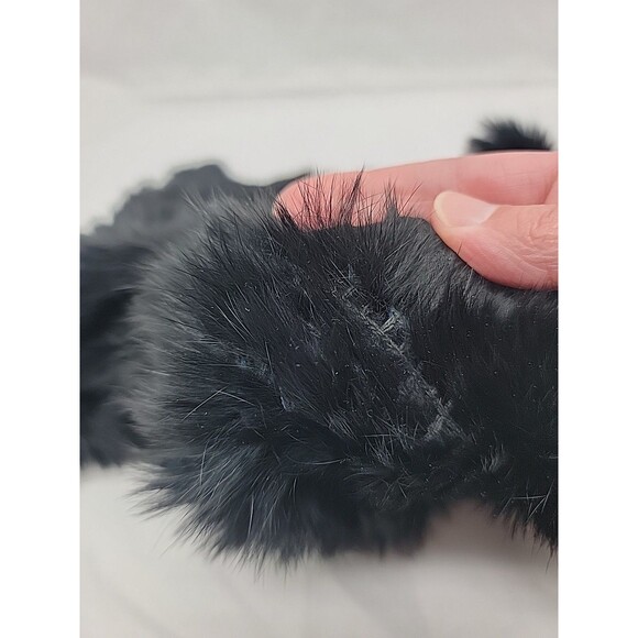 Womens Elegant Black Rabbit Fur Neck Warmer Infinity Scarf One Size - Picture 6 of 6